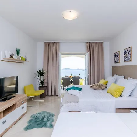 Apartmetns Sandito-one-bedroom With Terrace And Sea View * Mlini