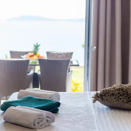 Apartmetns Sandito-one-bedroom With Terrace And Sea View *